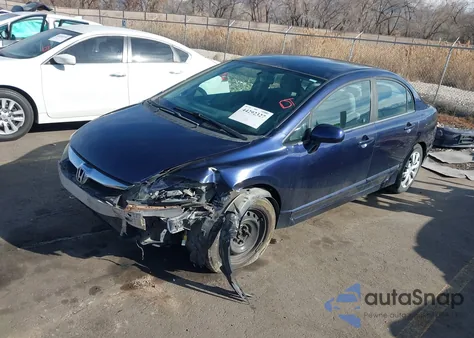 2010 Honda Civic Lx z USA, uszkodzony, nr VIN 19XFA1F5XAE058111